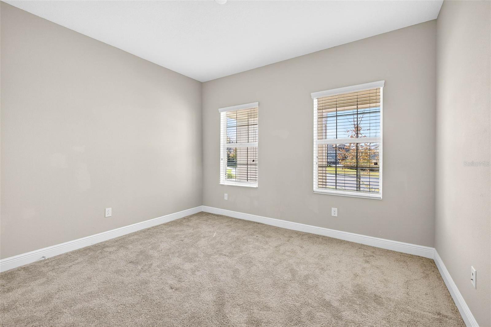 WATERSET WOLF CREEK PHASES A AND D1 LOT 16 BLOCK 1 - Residential