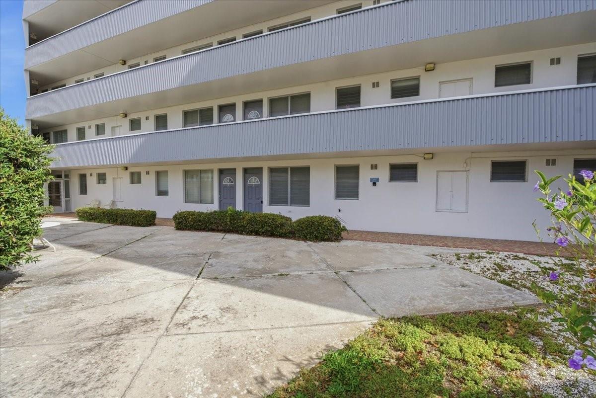 BETTY DREW APTS CO-OP - Residential