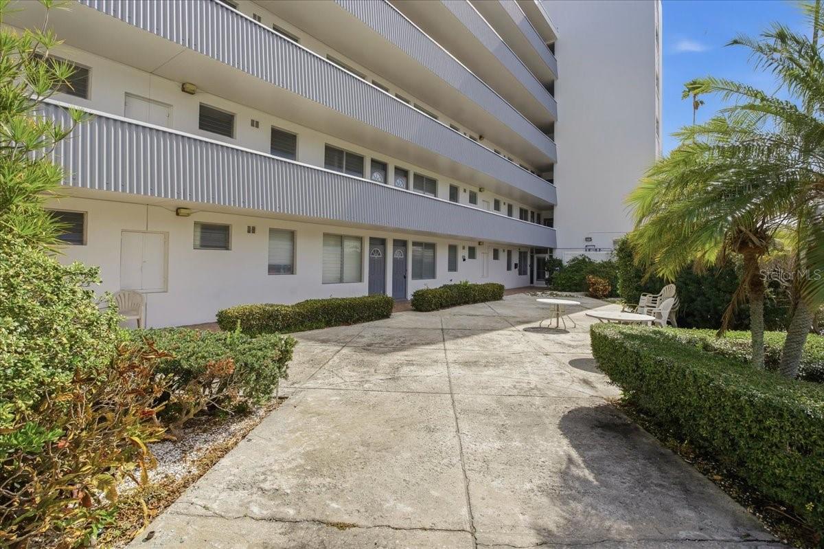 BETTY DREW APTS CO-OP - Residential