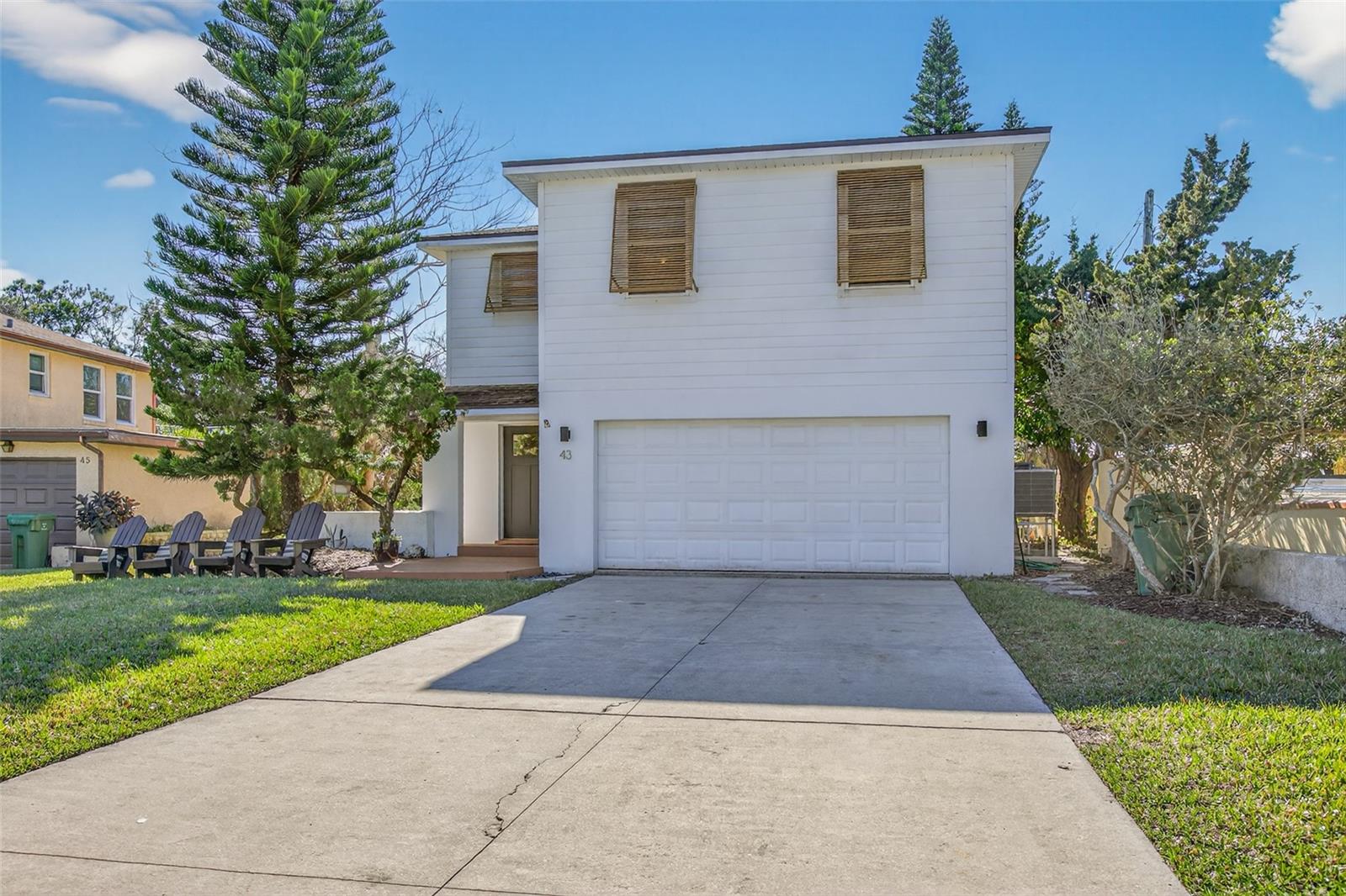 DAVIS SHORES - Residential