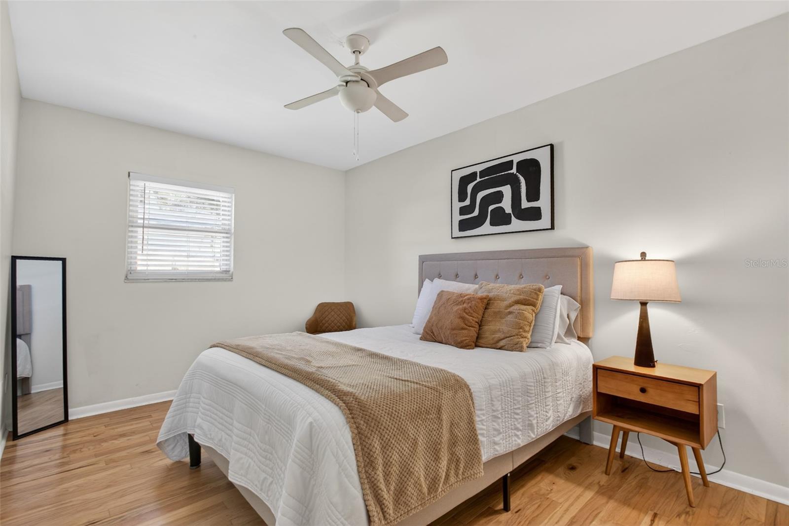 DAVIS SHORES - Residential