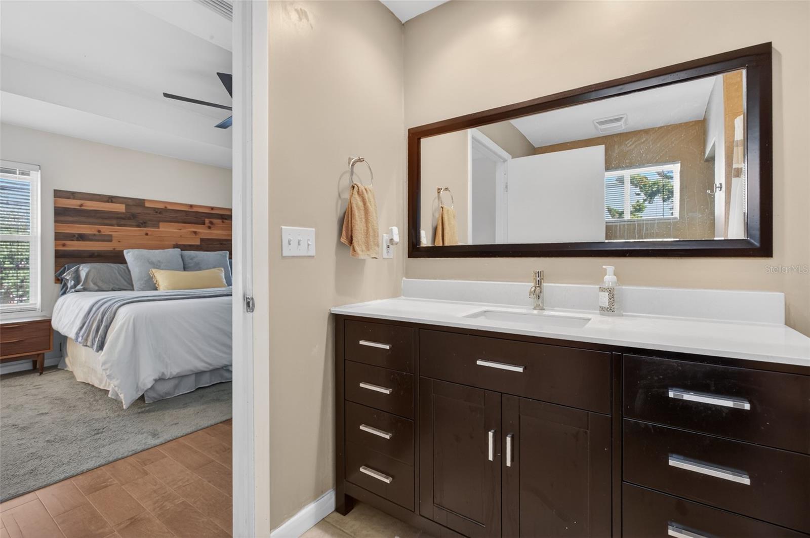 DAVIS SHORES - Residential