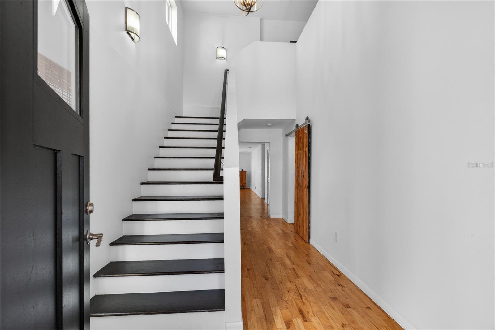 DAVIS SHORES - Residential