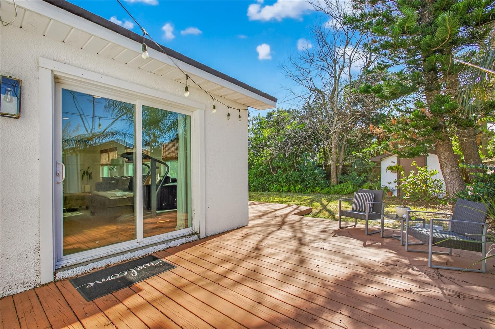 DAVIS SHORES - Residential