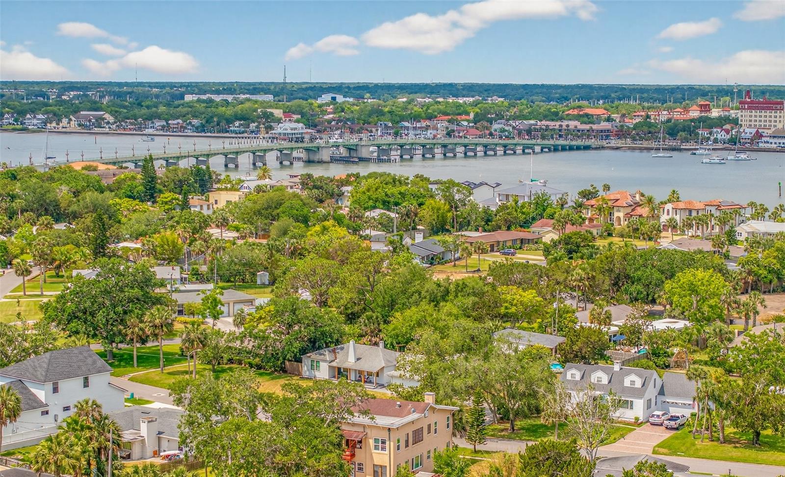 DAVIS SHORES - Residential