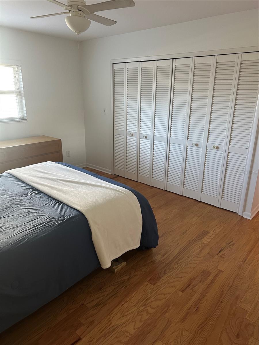 DAVIS SHORES - Residential