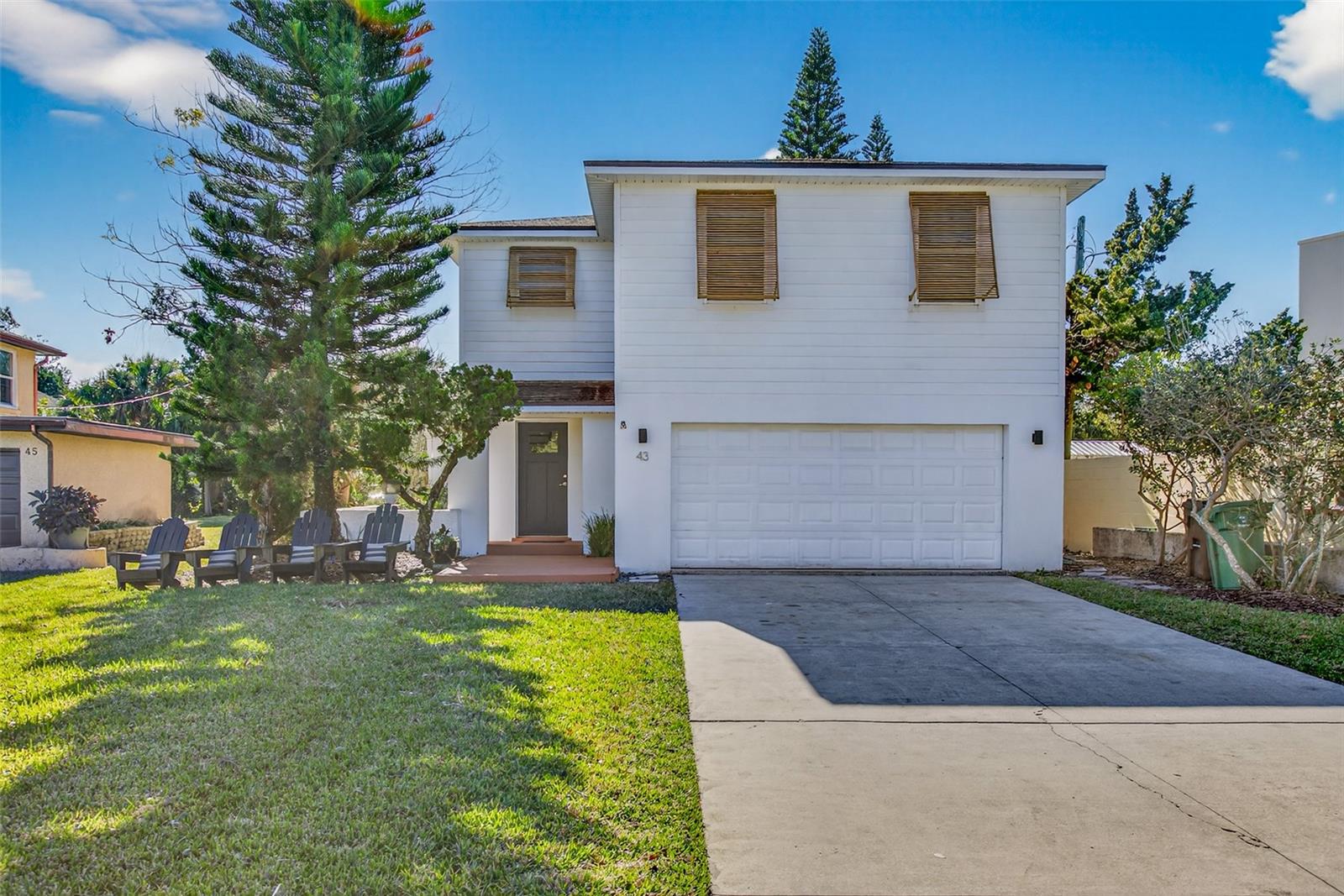 DAVIS SHORES - Residential