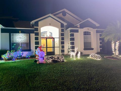 216 BOXWOOD DRIVE DAVENPORT FL 33837