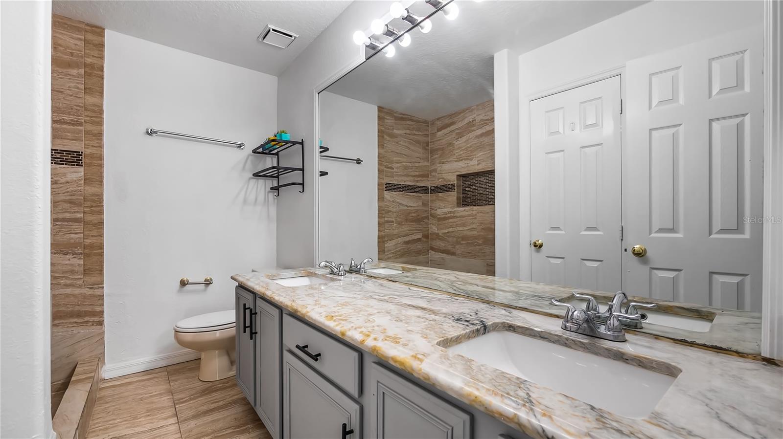 METROWEST SEC 01 - Residential