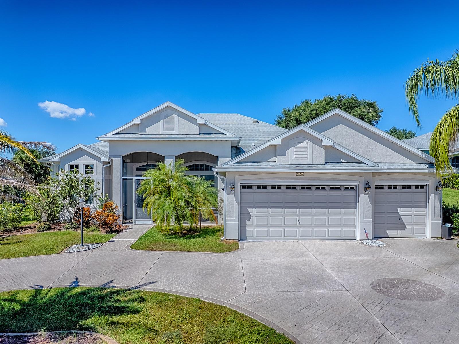 ROYAL HARBOR - Residential