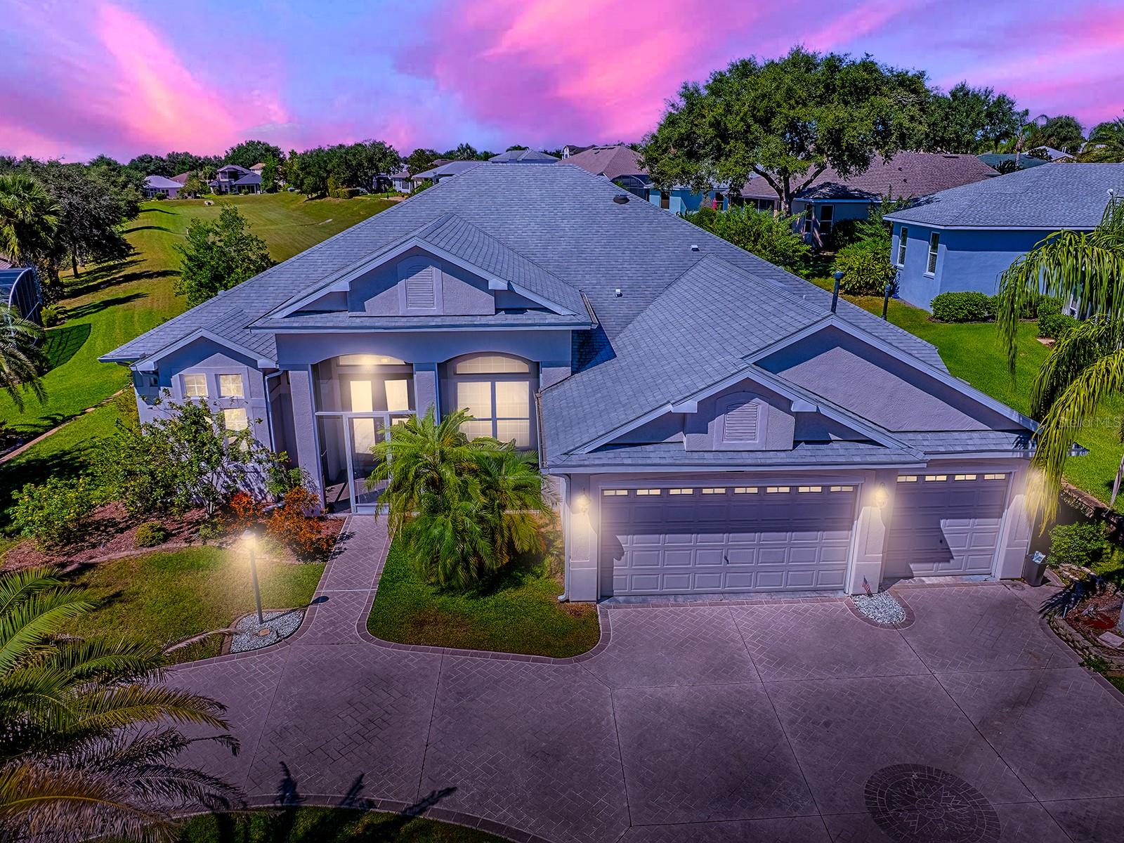 ROYAL HARBOR - Residential