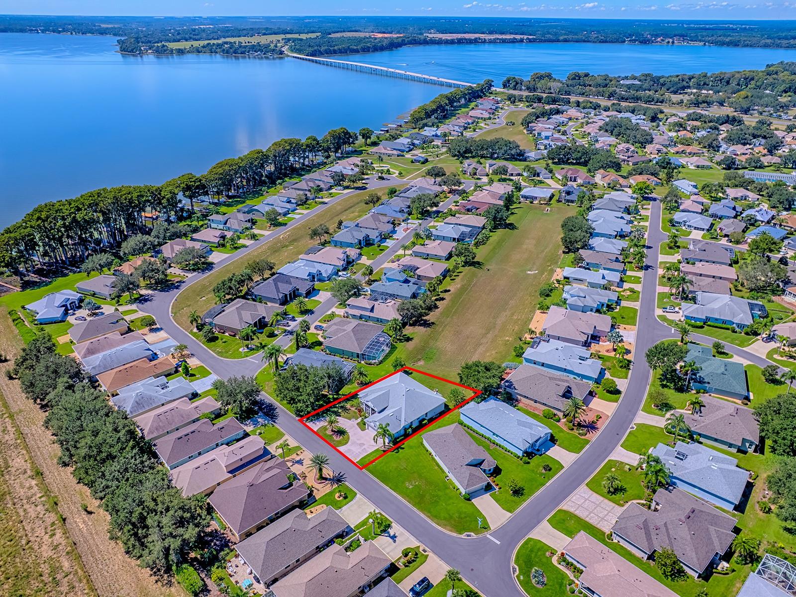 ROYAL HARBOR - Residential