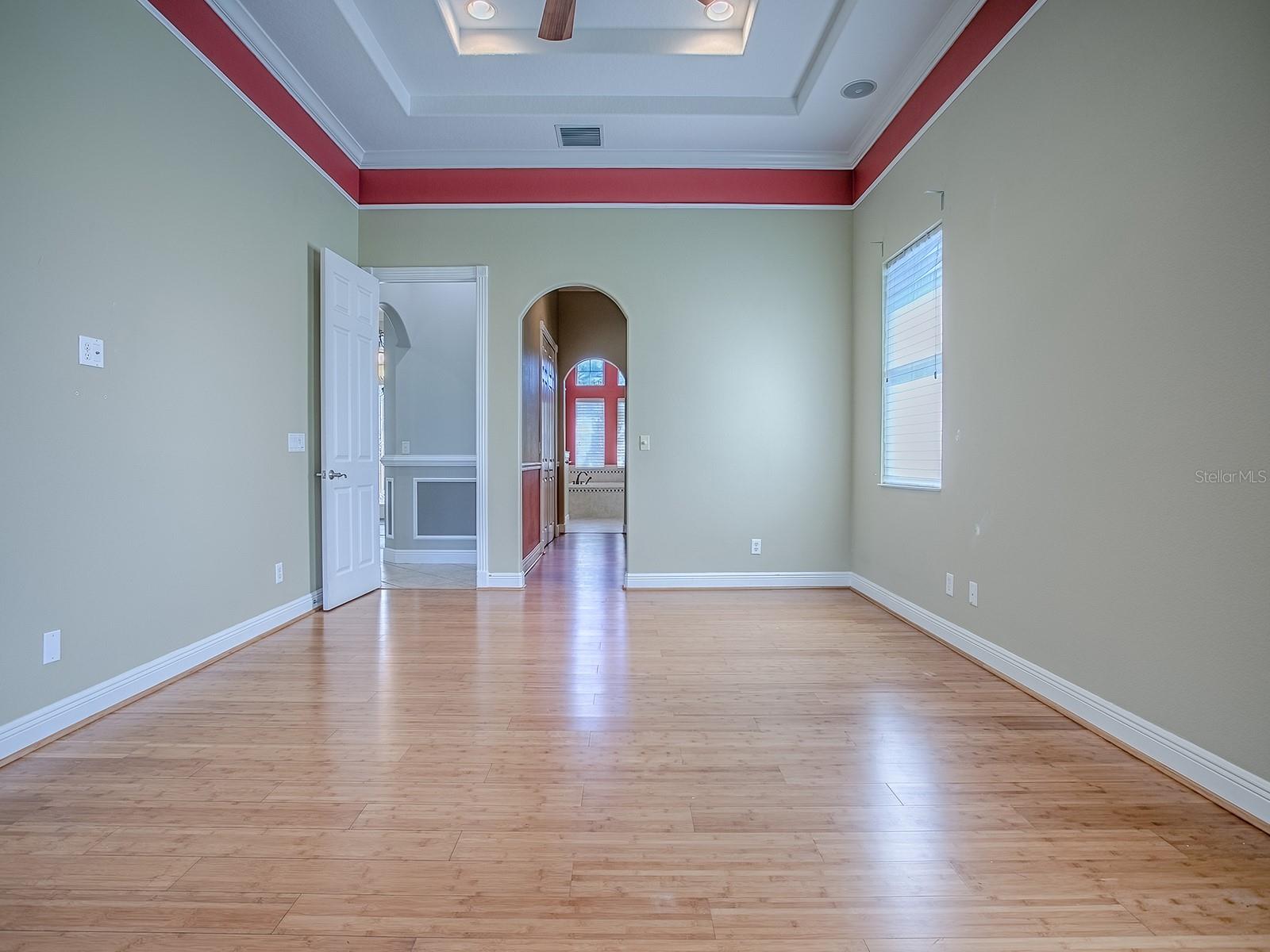 ROYAL HARBOR - Residential