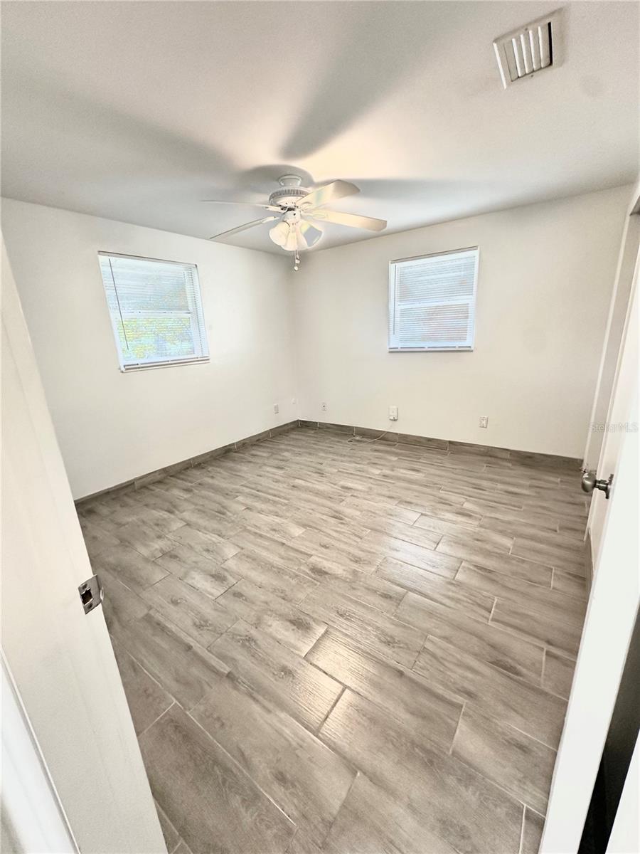 BEACON SQUARE - Residential