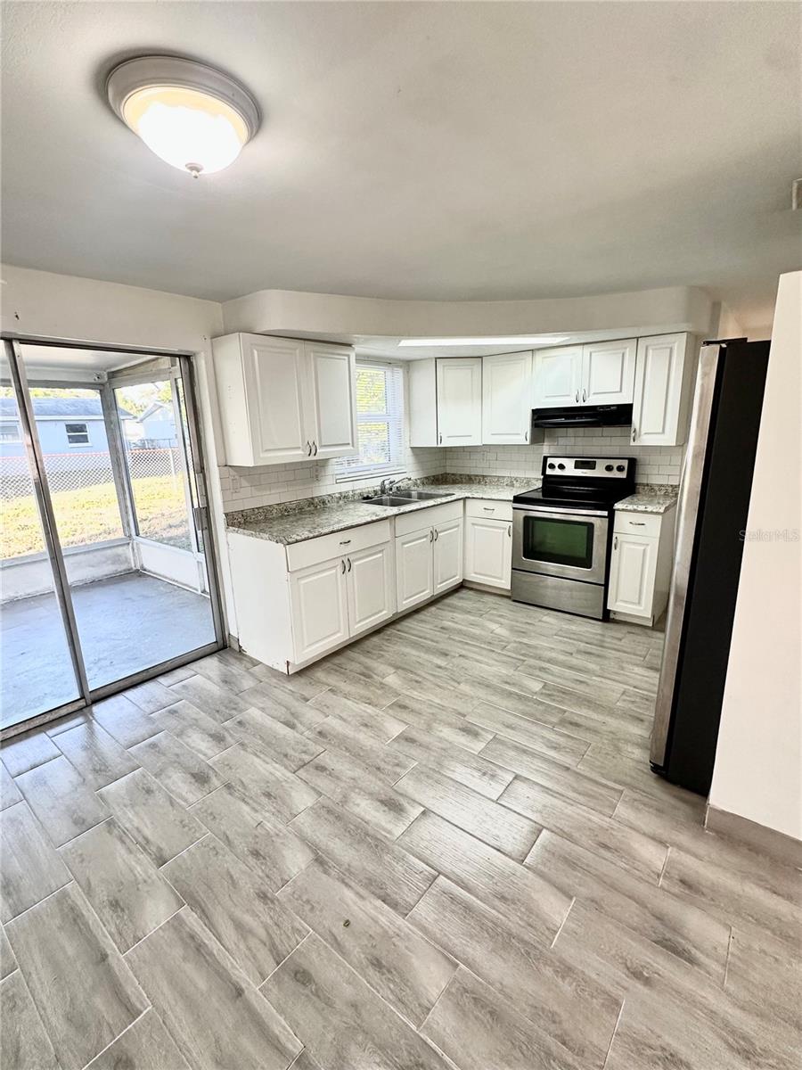 BEACON SQUARE - Residential