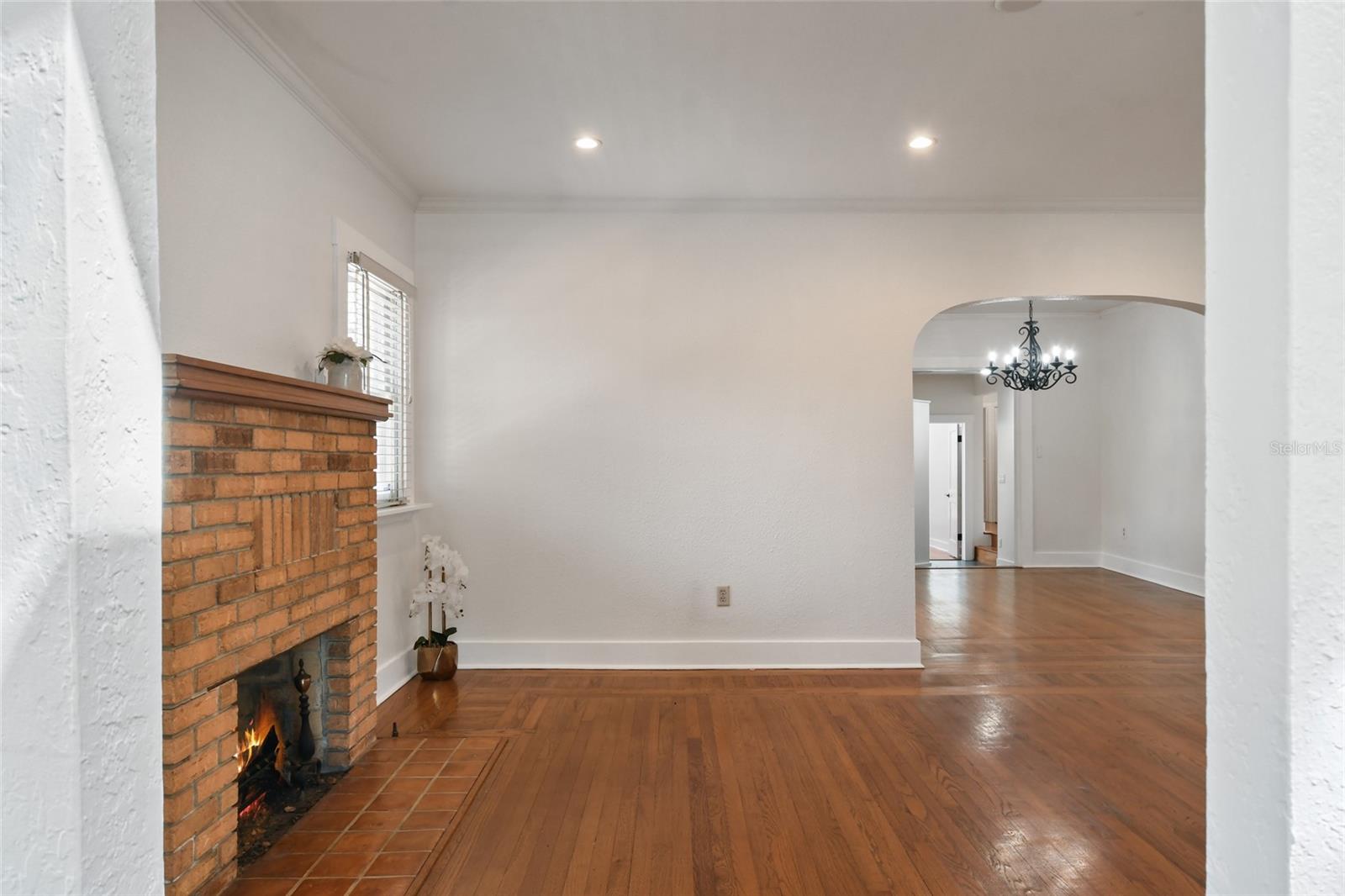 COLLEGE PARK - Residential