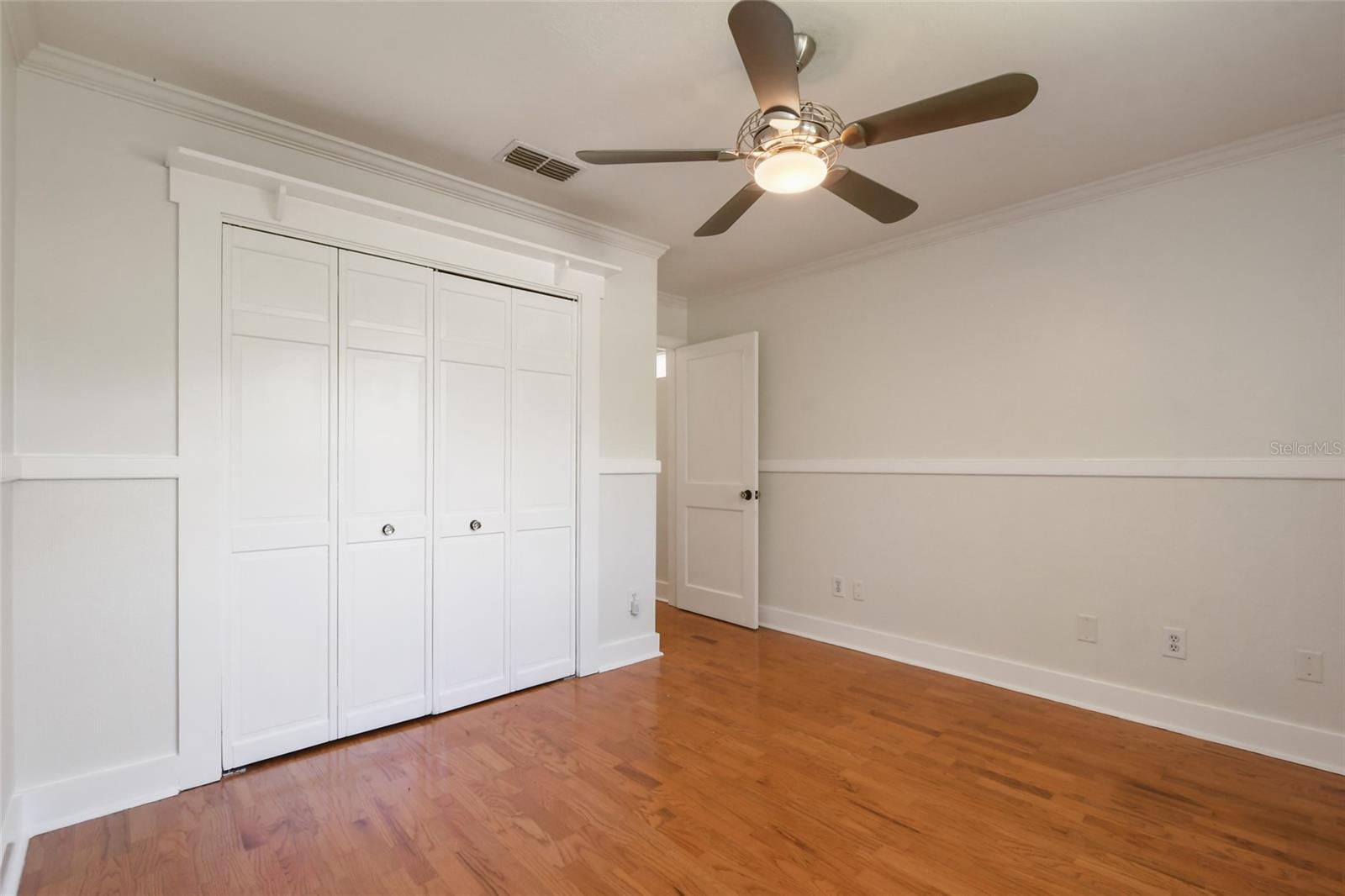 COLLEGE PARK - Residential