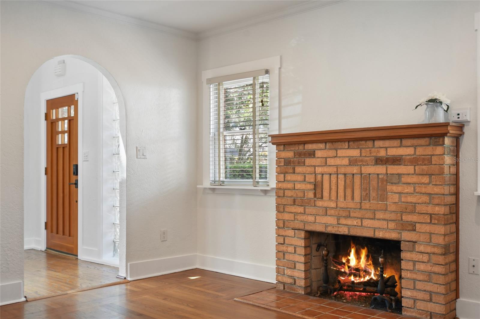 COLLEGE PARK - Residential