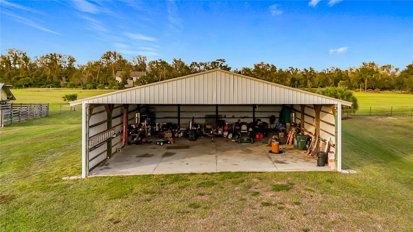 HIDDEN RIVER REP - Residential