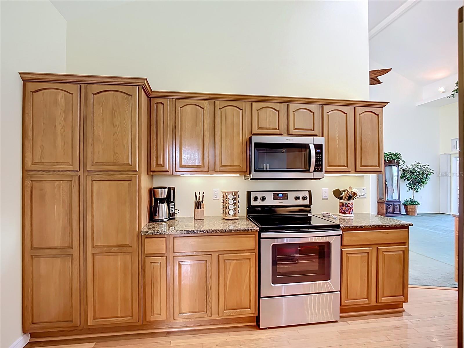 HIDDEN RIVER REP - Residential