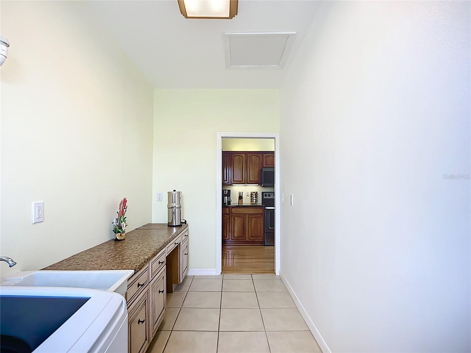 HIDDEN RIVER REP - Residential