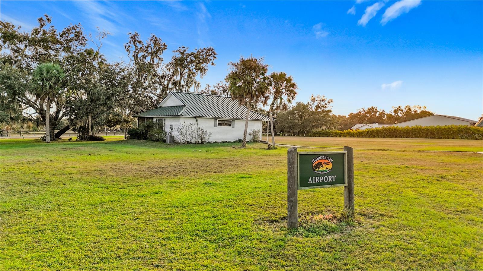 HIDDEN RIVER REP - Residential