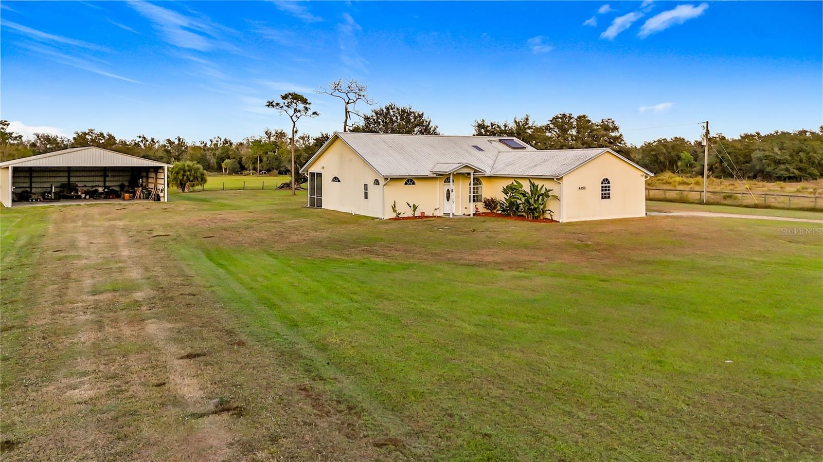 HIDDEN RIVER REP - Residential