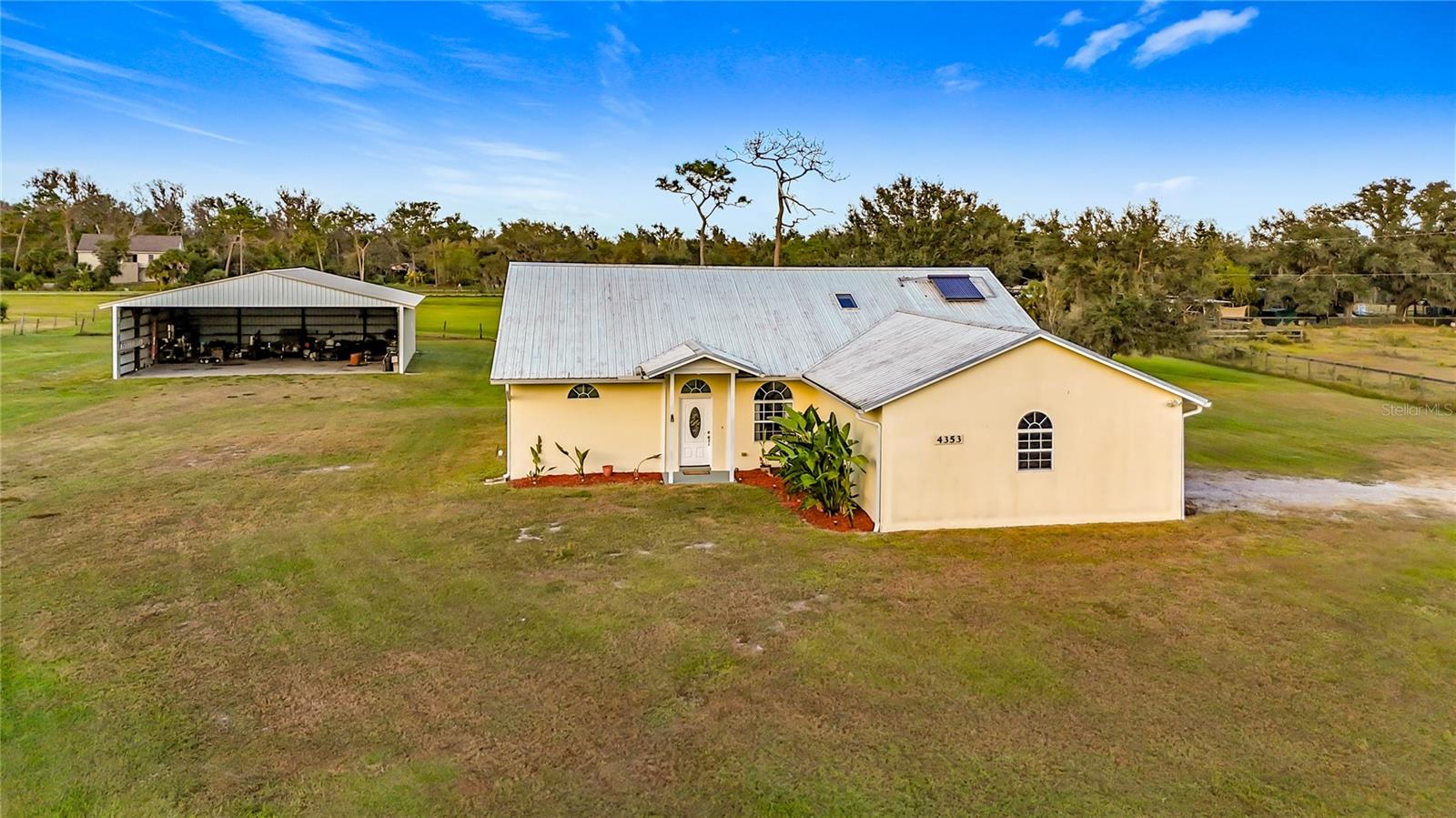 HIDDEN RIVER REP - Residential