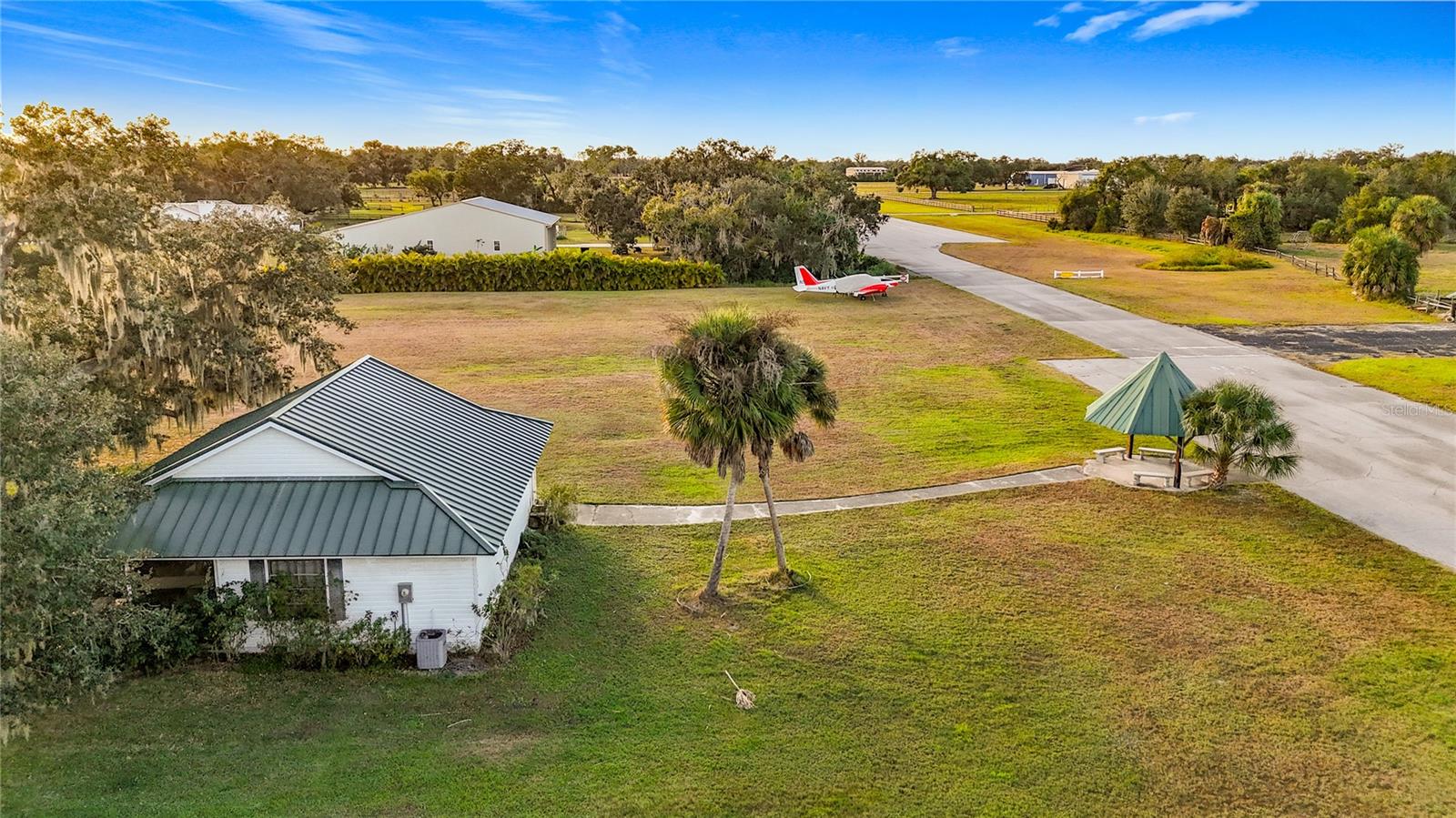 HIDDEN RIVER REP - Residential