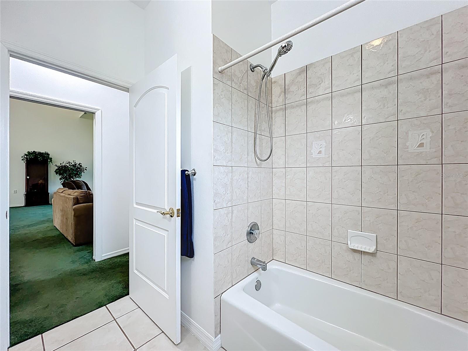 HIDDEN RIVER REP - Residential