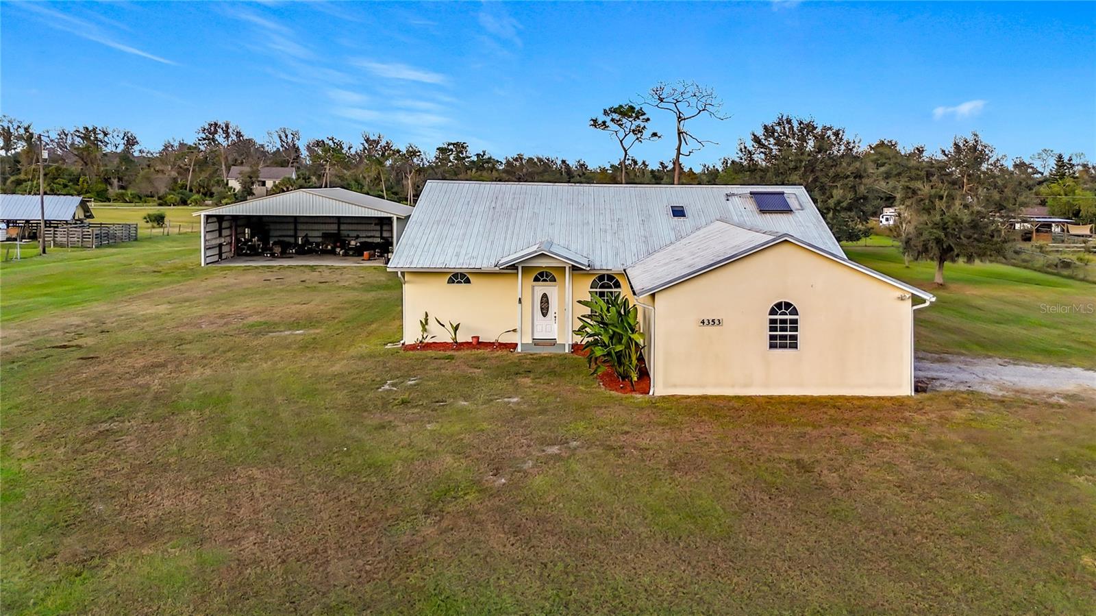 HIDDEN RIVER REP - Residential