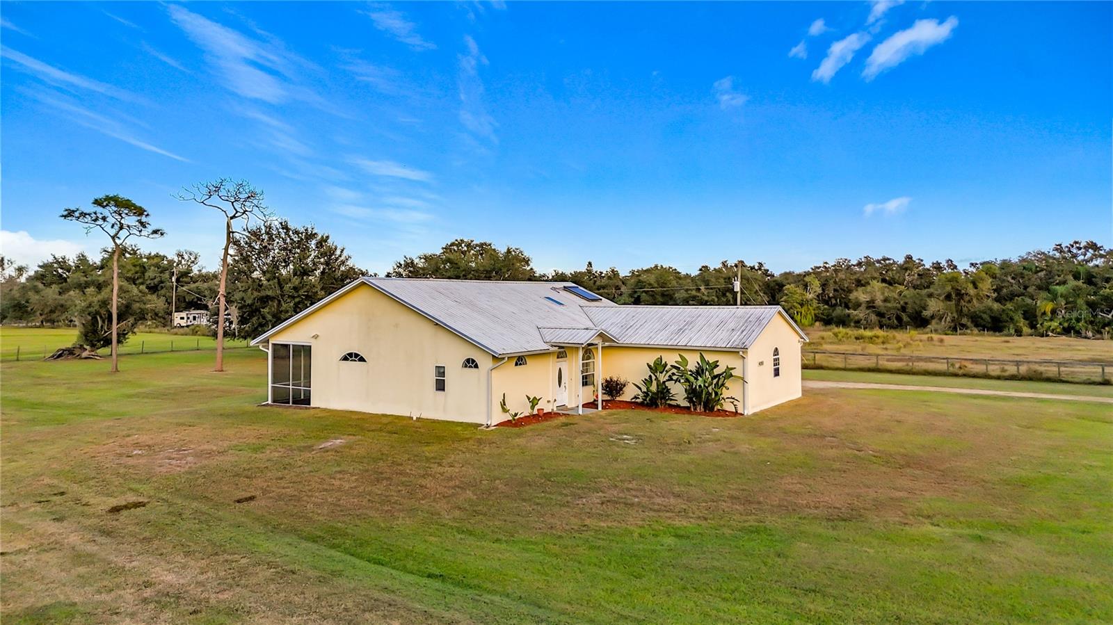 HIDDEN RIVER REP - Residential