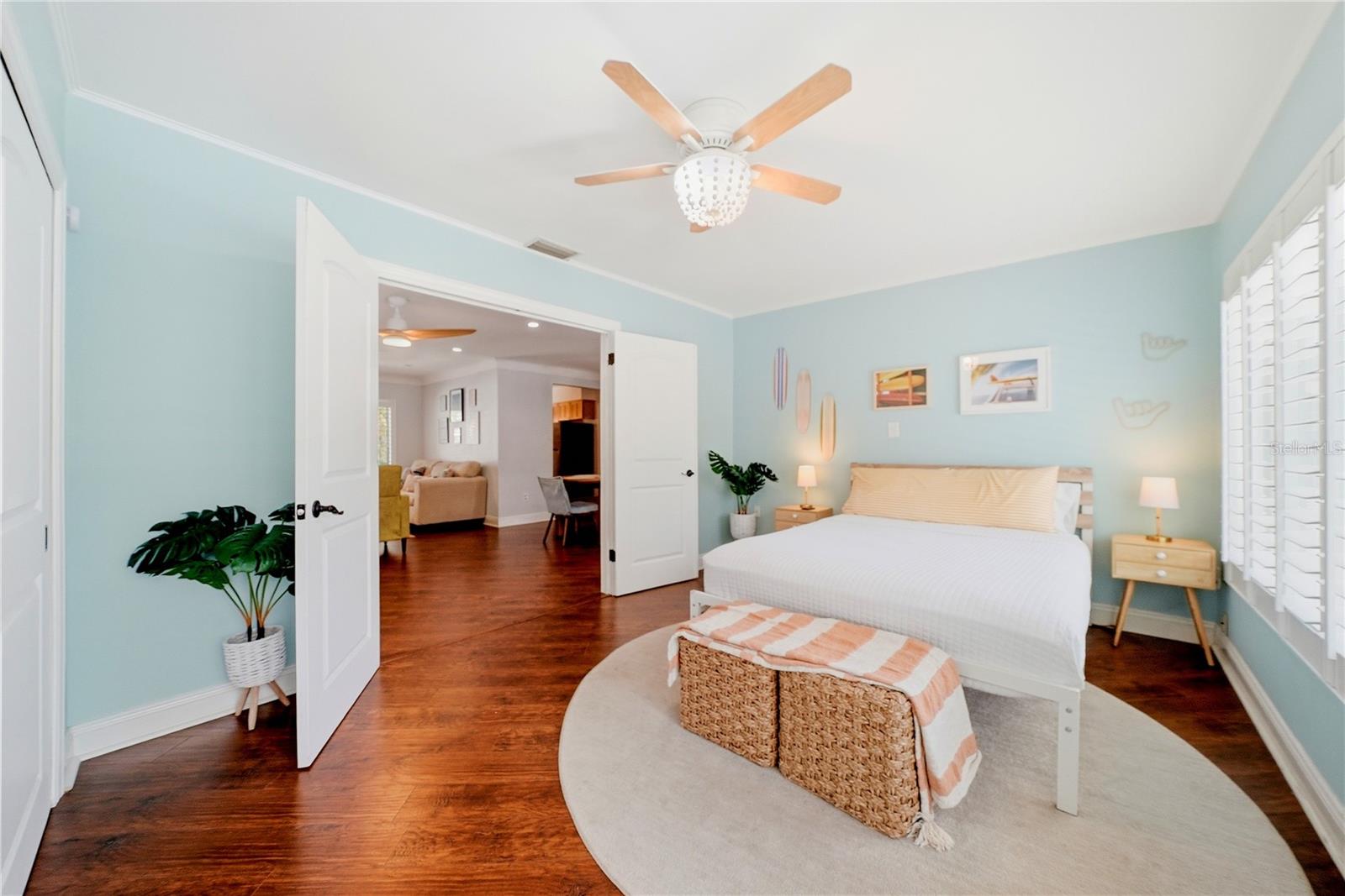 OAKDALE MANOR - Residential