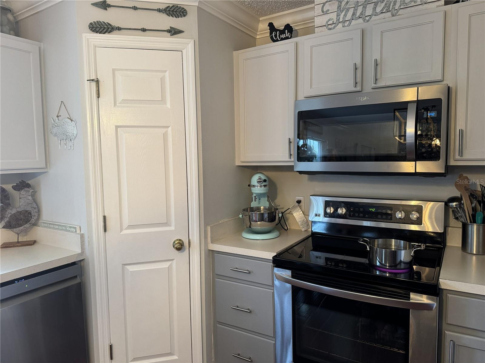 DELTONA LAKES UNIT 07 - Residential