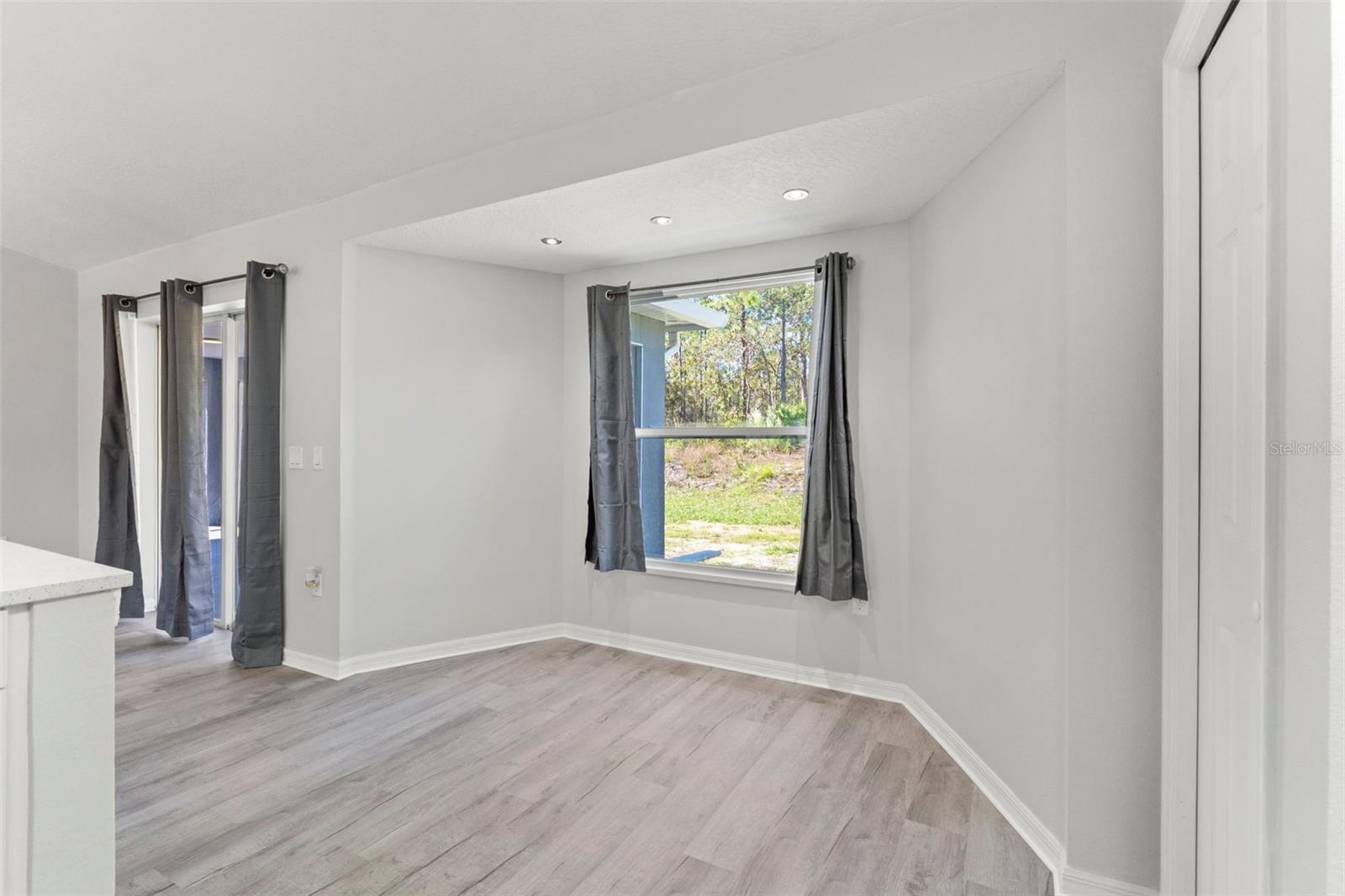 ROYAL HIGHLANDS UNIT 7 - Residential