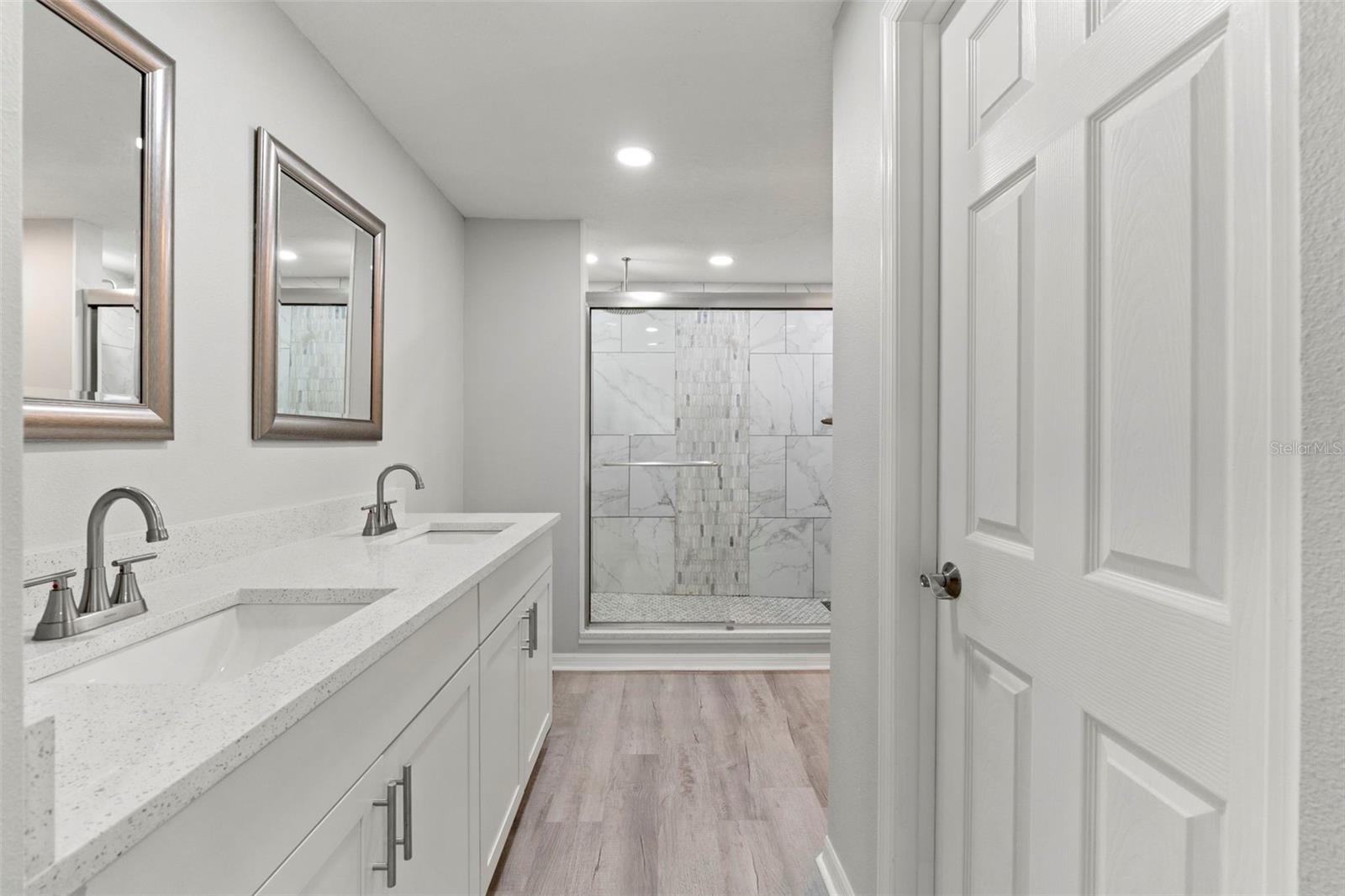 ROYAL HIGHLANDS UNIT 7 - Residential