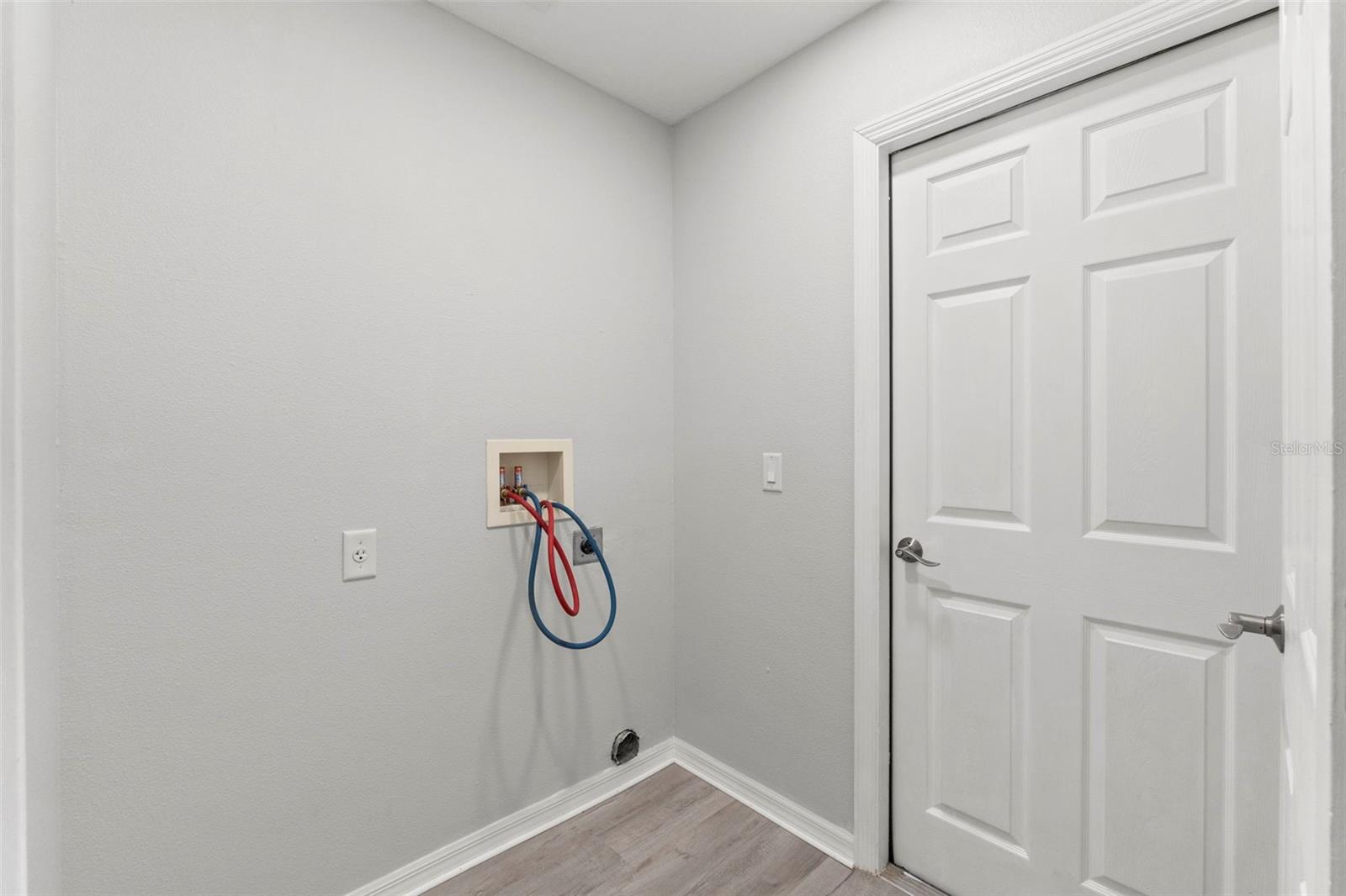 ROYAL HIGHLANDS UNIT 7 - Residential