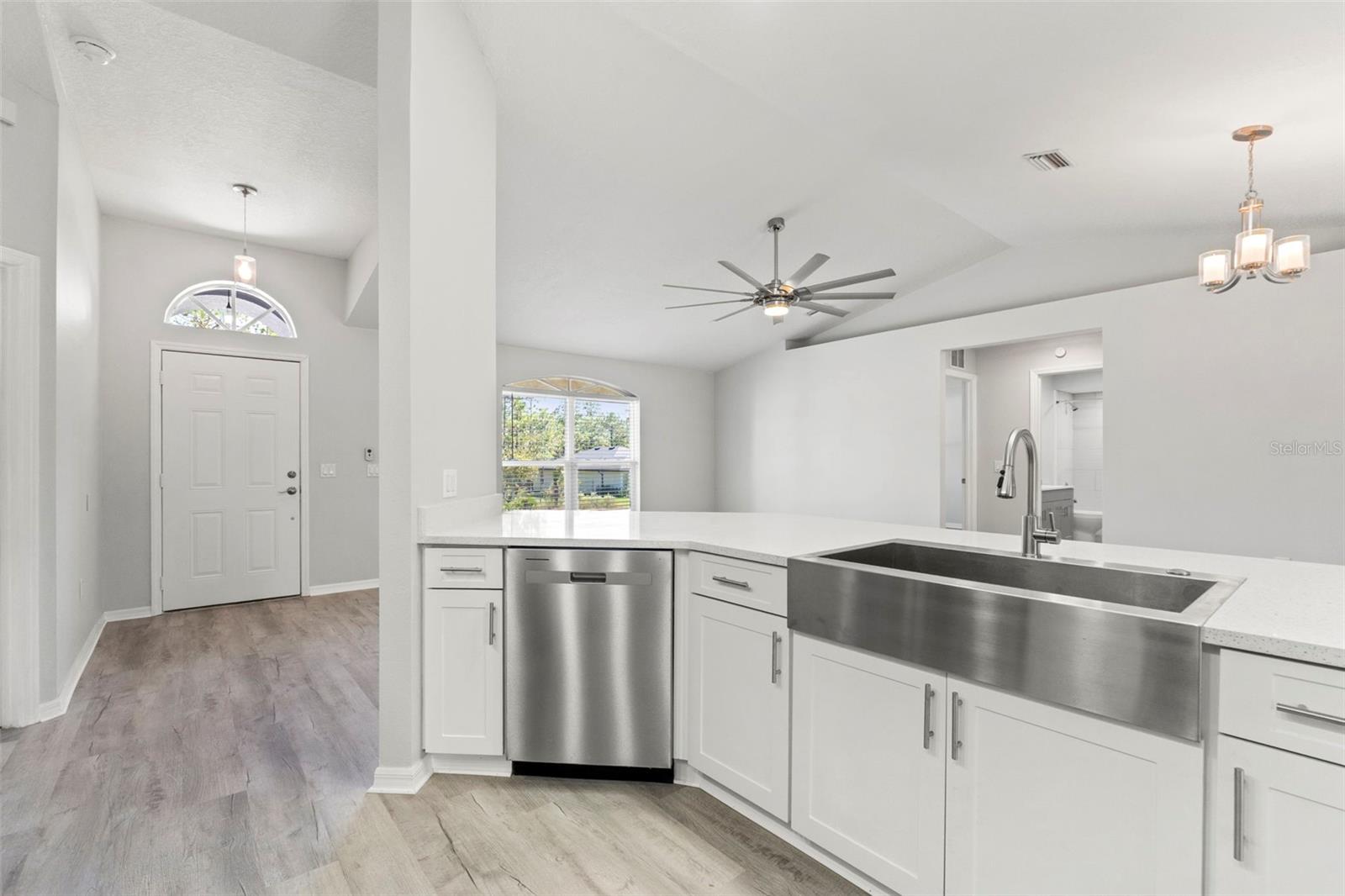 ROYAL HIGHLANDS UNIT 7 - Residential