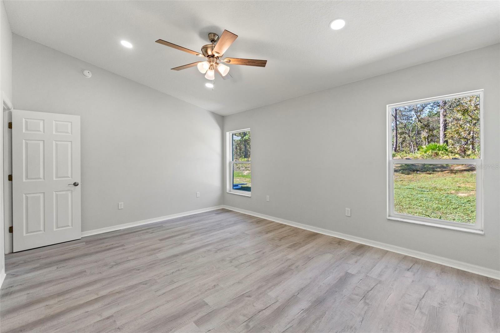 ROYAL HIGHLANDS UNIT 7 - Residential