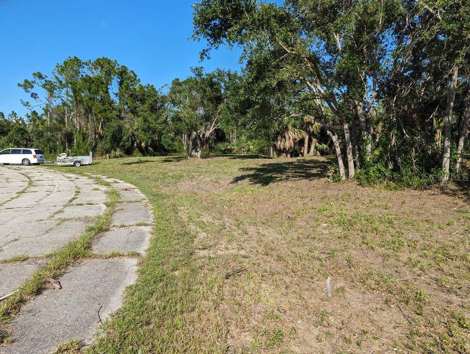 PORT CHARLOTTE SUB 44 - Land