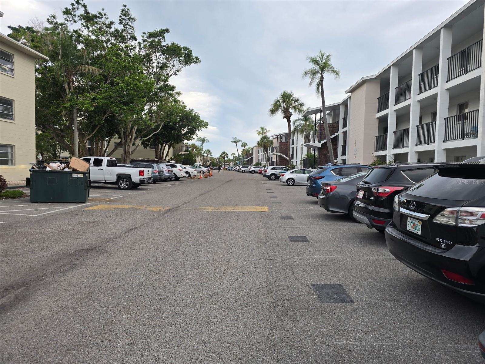 2007 SUNSET DRIVE E5