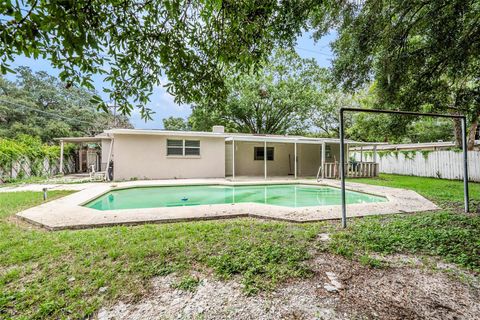 A home in TAMPA