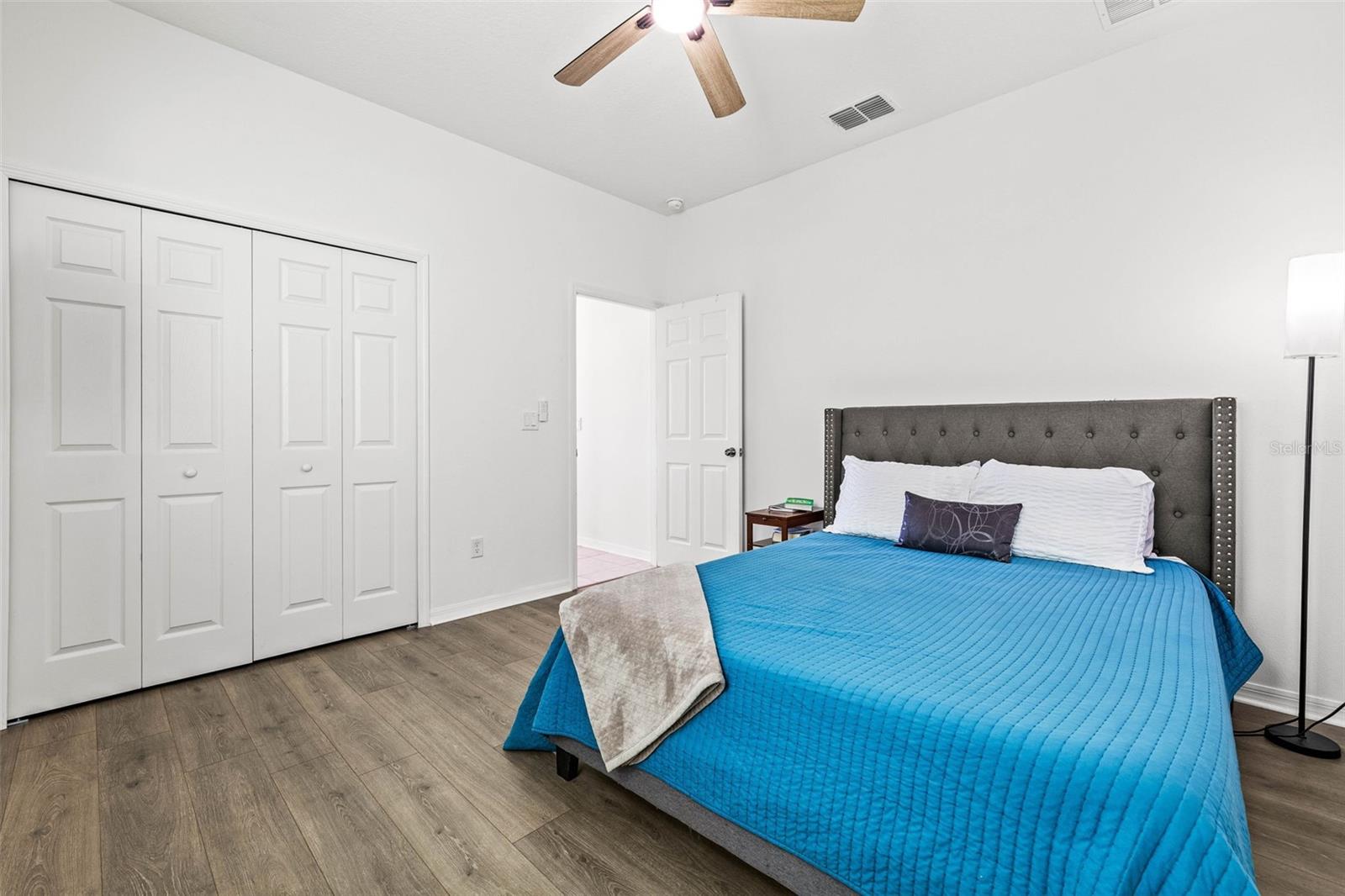 BERRY BAY SUB - Residential