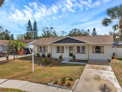 A home in SEMINOLE