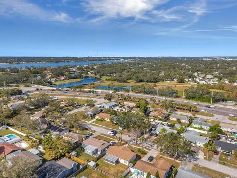 A home in SEMINOLE