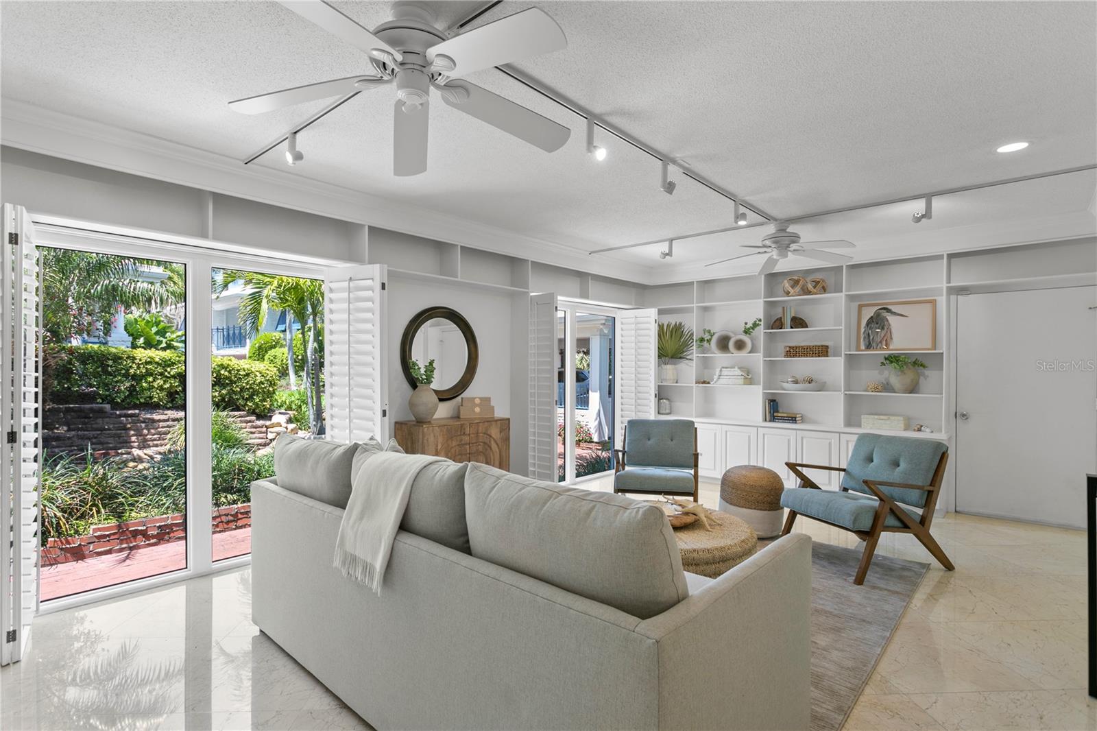 COLONIAL CORP REP - Residential