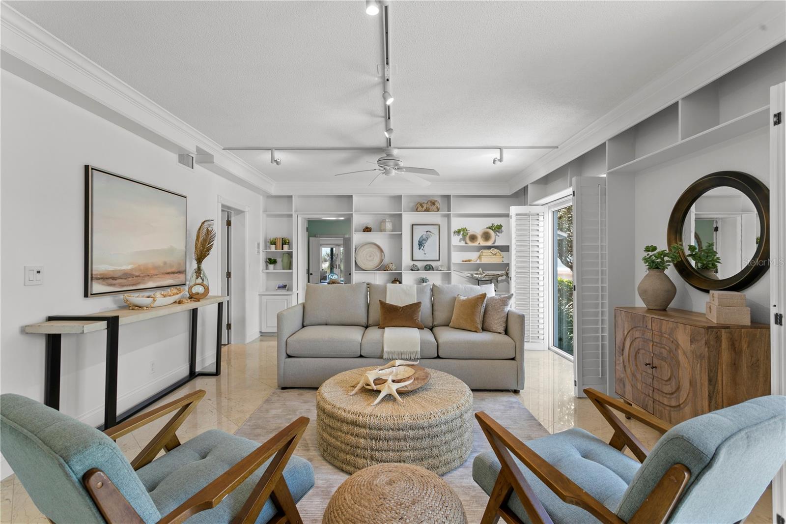 COLONIAL CORP REP - Residential