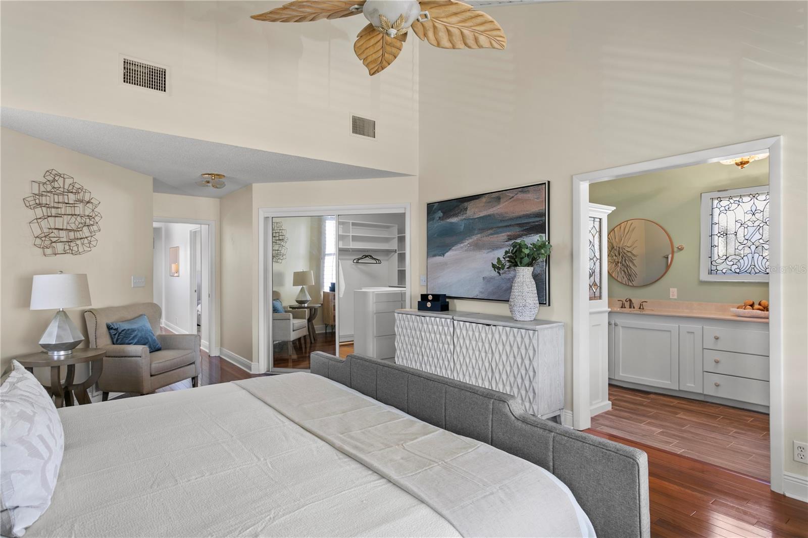 COLONIAL CORP REP - Residential