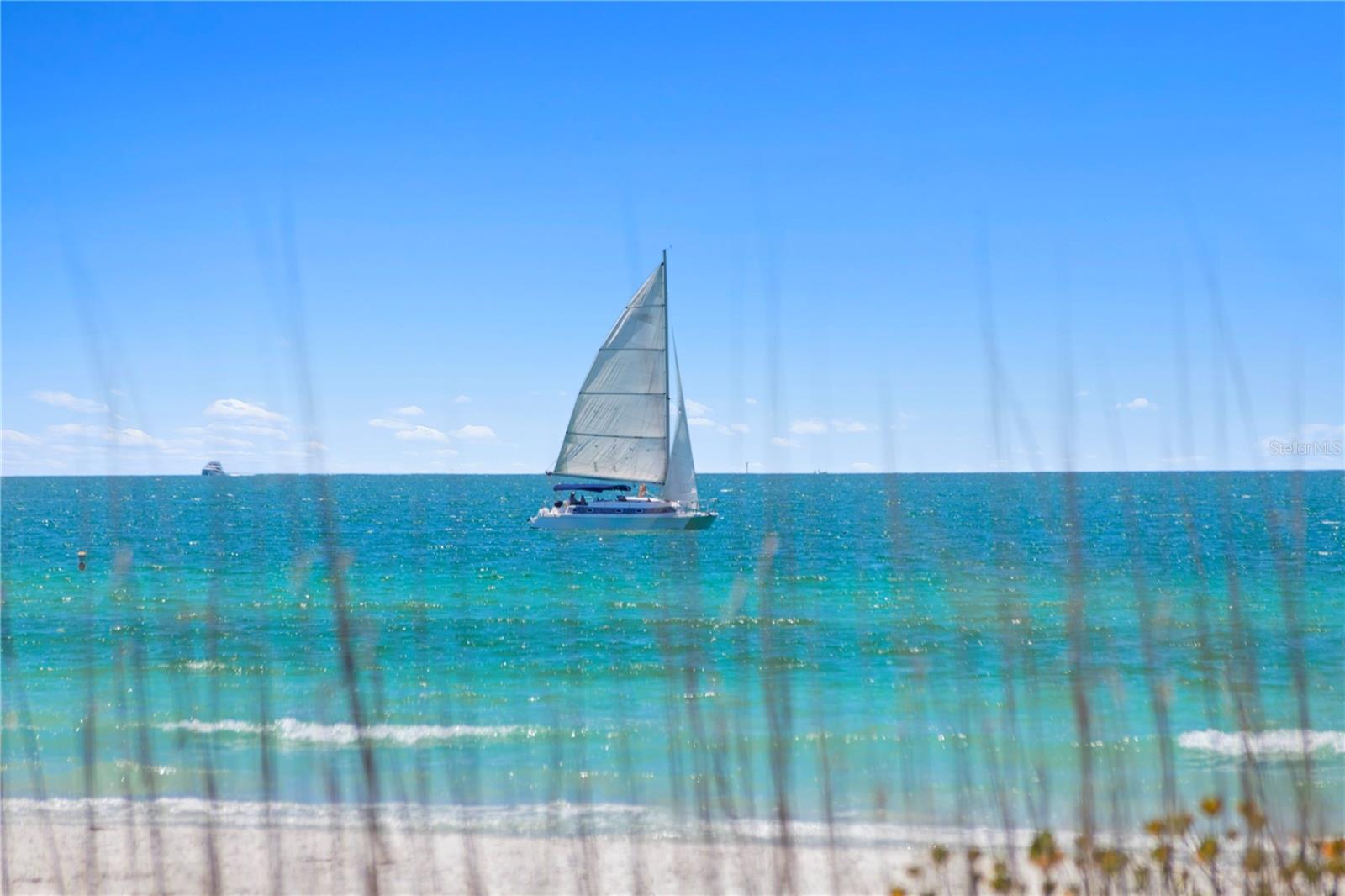 COLONIAL CORP REP - Residential