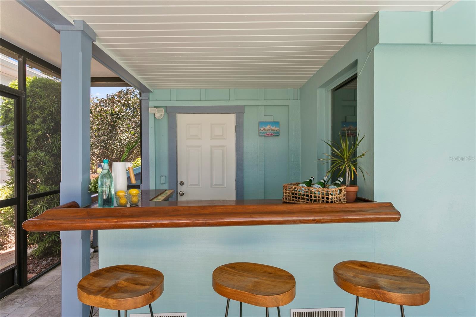 COLONIAL CORP REP - Residential